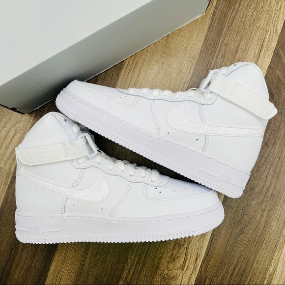Nike Air Force 1 High - Picture 2 of 7